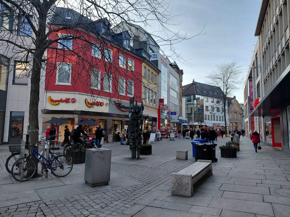 Bummeln bei bestem Wetter / Foto: Justus Hanneken