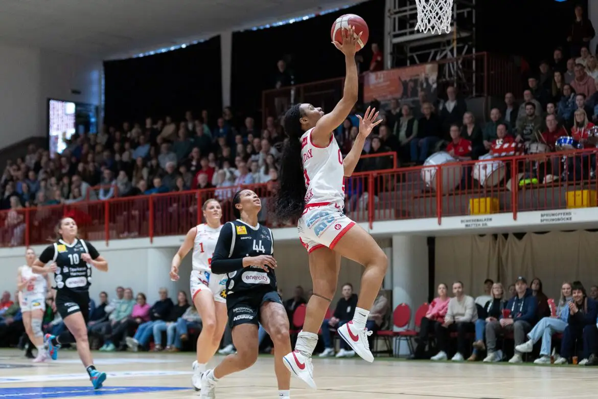 Ausgeglichene Partie der GiroLive-Panthers kippt nach der Halbzeit zugunsten der TK Hannover Luchse