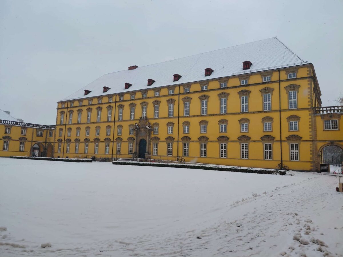 Schlossgarten in weiß / Foto: Justus Hanneken