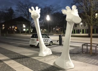 Giraffen vor der pbr Firmenzentrale