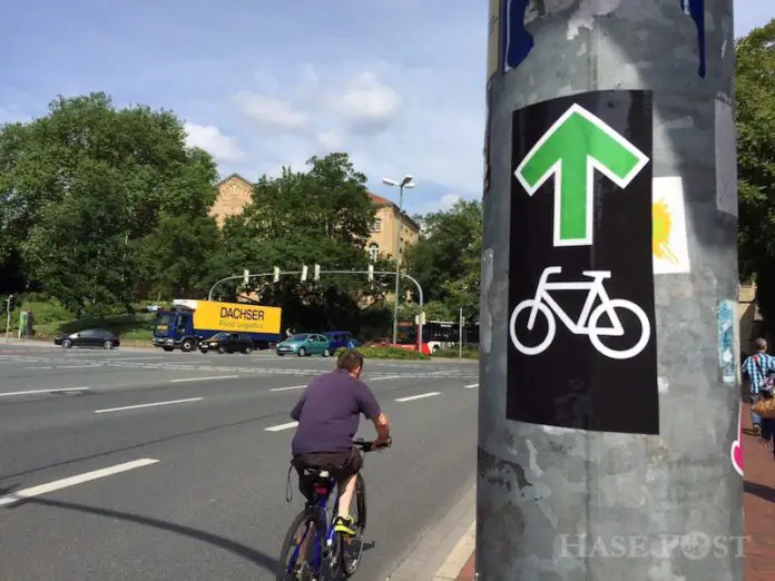Grüner Pfeil für Fahrradfahrer