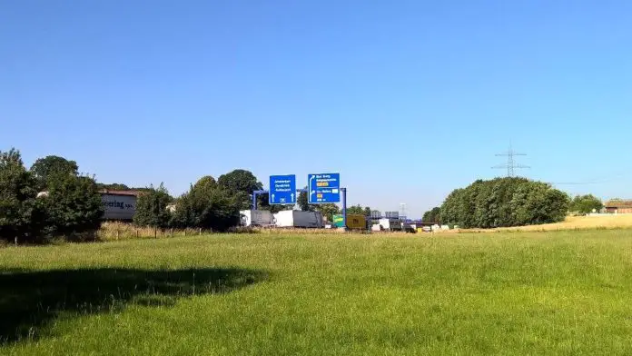 11713467_735663539876814_2087278500_n Stau bei Nahne