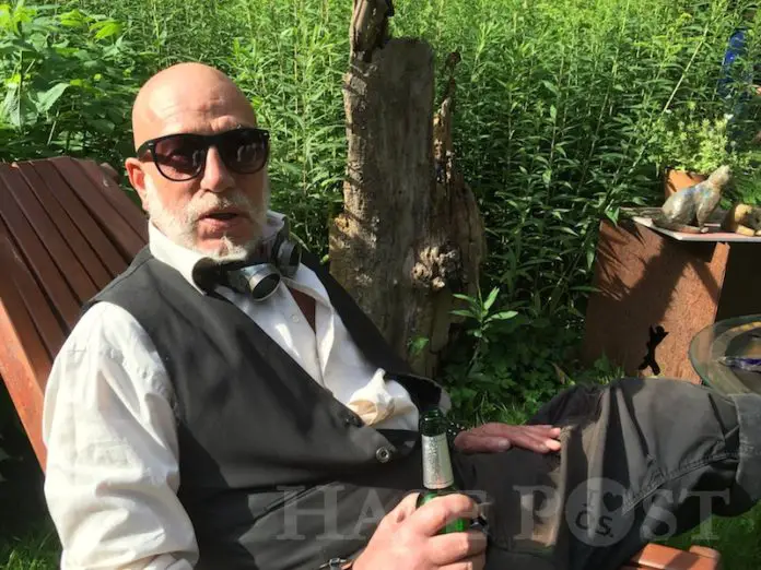 Metallkünstler Jonathan aus Osnabrück