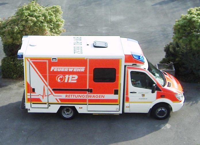 Rettungswagen, Krankenwagen, Symbolbild