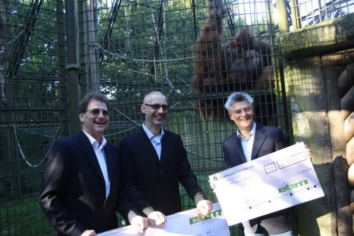 „Buschi“ als Glücksfee im Osnabrücker Zoo