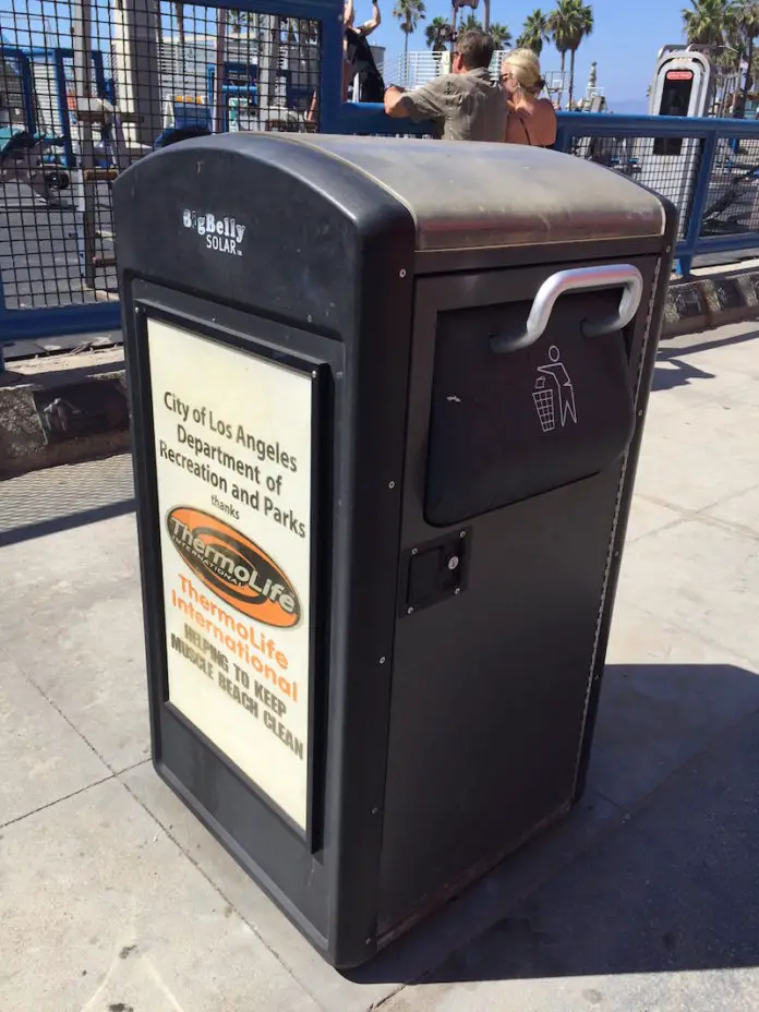 BigBelly Solar Mülltonne Los Angeles