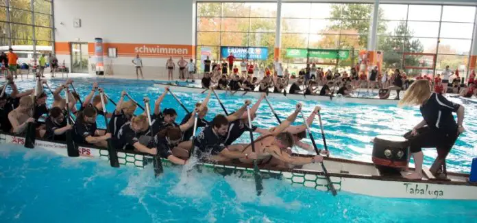 Drachenboot Indoor Rennen