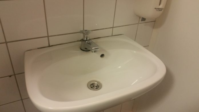 Symbolfoto Waschbecken