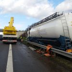Aufwändige Tanklaster-Bergung auf der A1 bei Osnabrück [Update]