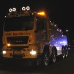 Hansastraße: PKW von LKW eingeklemmt