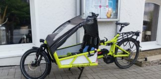 Radfahrerin und Kleinkind bei Unfall in Osnabrück verletzt