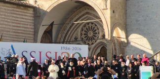 Papst in Assisi.