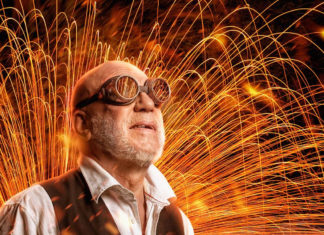 Metallkünstler Jonathan