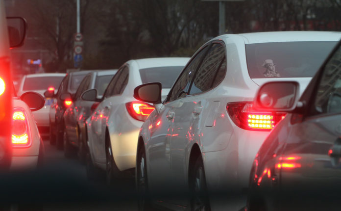 Stau in der Innenstadt, Symbolbild