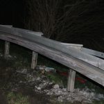 PKW rast in Unfallstelle auf der Autobahn A30