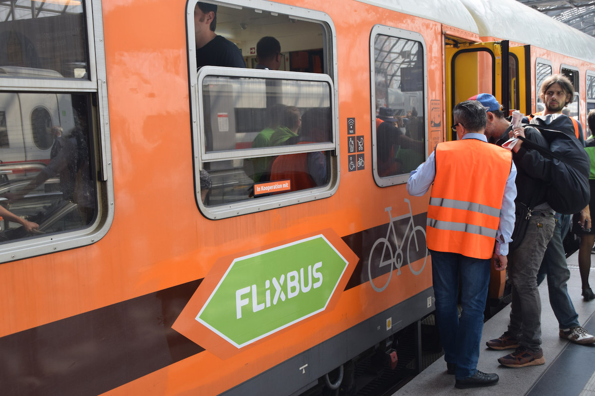 Flixtrain, Flixbus, HKX, Locomore, private Eisenbahn