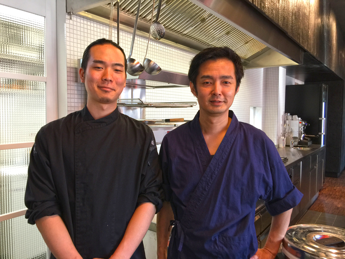 Sushi-Koch Junya Sato und Sushi-Meister Jun Mita