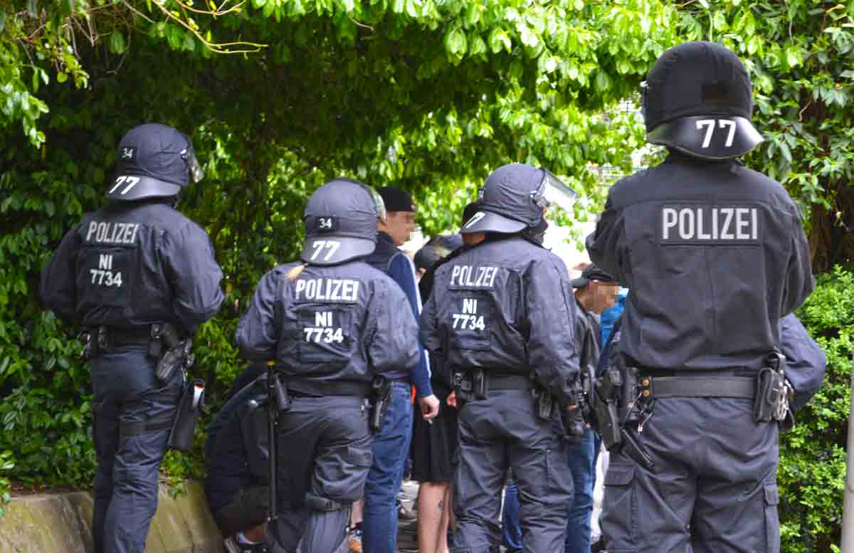 Carl Zeiss Jena Hooligans, Polizeieinsatz, Osnabrück