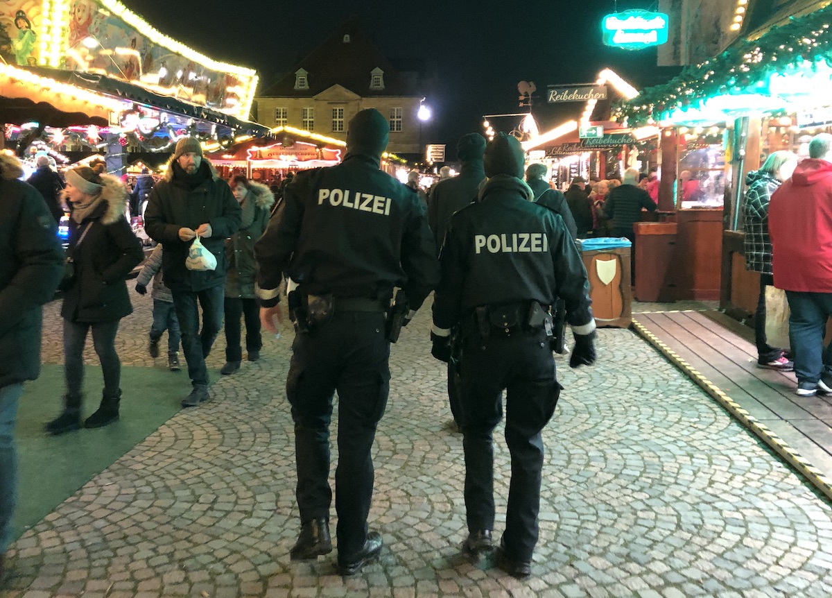 Polizei auf dem Weihnachtsmarkt, Osnabrück