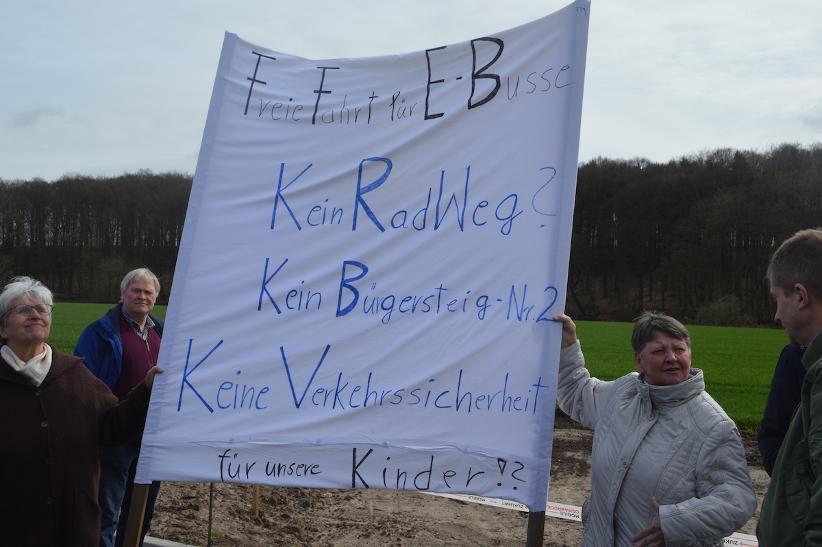 Osnabrücks E-Buslinie M1 startet – und trifft auf scharfe Kritik von Anwohnern