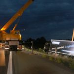 Bergung auf der Autobahn A1 in der Nacht nach LKW-Unfall