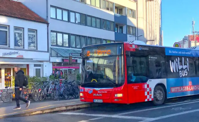 Weser-Ems-Bus am Neumarkt in Osnabrück