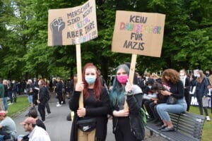 "Menschenfeindlichkeit hat in Osnabrück keinen Platz" - Linke setzen sich mit Forderung nach Meldestelle für Rechtsextremismus und Rassismus durch