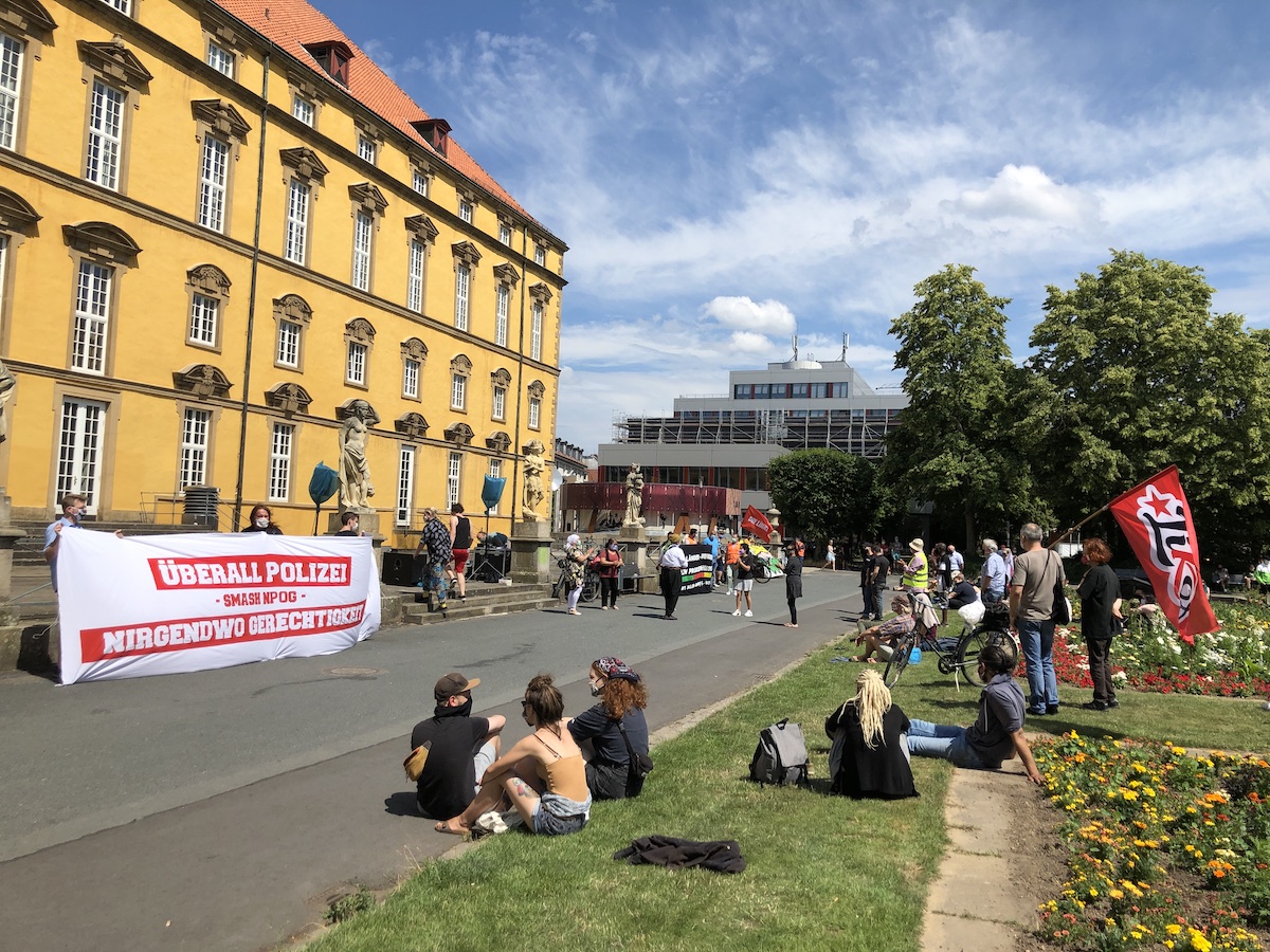 Demonstration im Schlossgarten am 27. Juni 2020