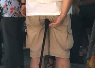 Symbolbild: Stock im Arsch