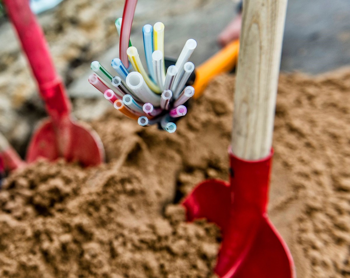Glasfaser wird verlegt (Foto: Telekom)