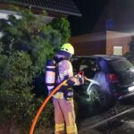 Auto brennt vor Wohnhaus in Hilter im Landkreis Osnabrück