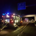 LKW-Anhänger in Flammen auf der Autobahn A30 bei Melle