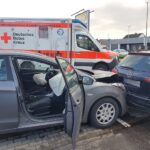 PKW prallt in parkendes Auto in Belm