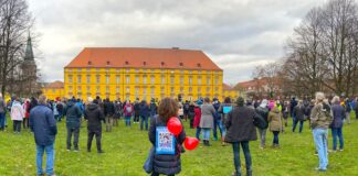 Corona-Demonstration im Schlossgarten Osnabrück, 3. Januar 2022