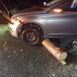 Unfälle im Sturm – Zwei Autos prallen gegen Baumstamm in Belm