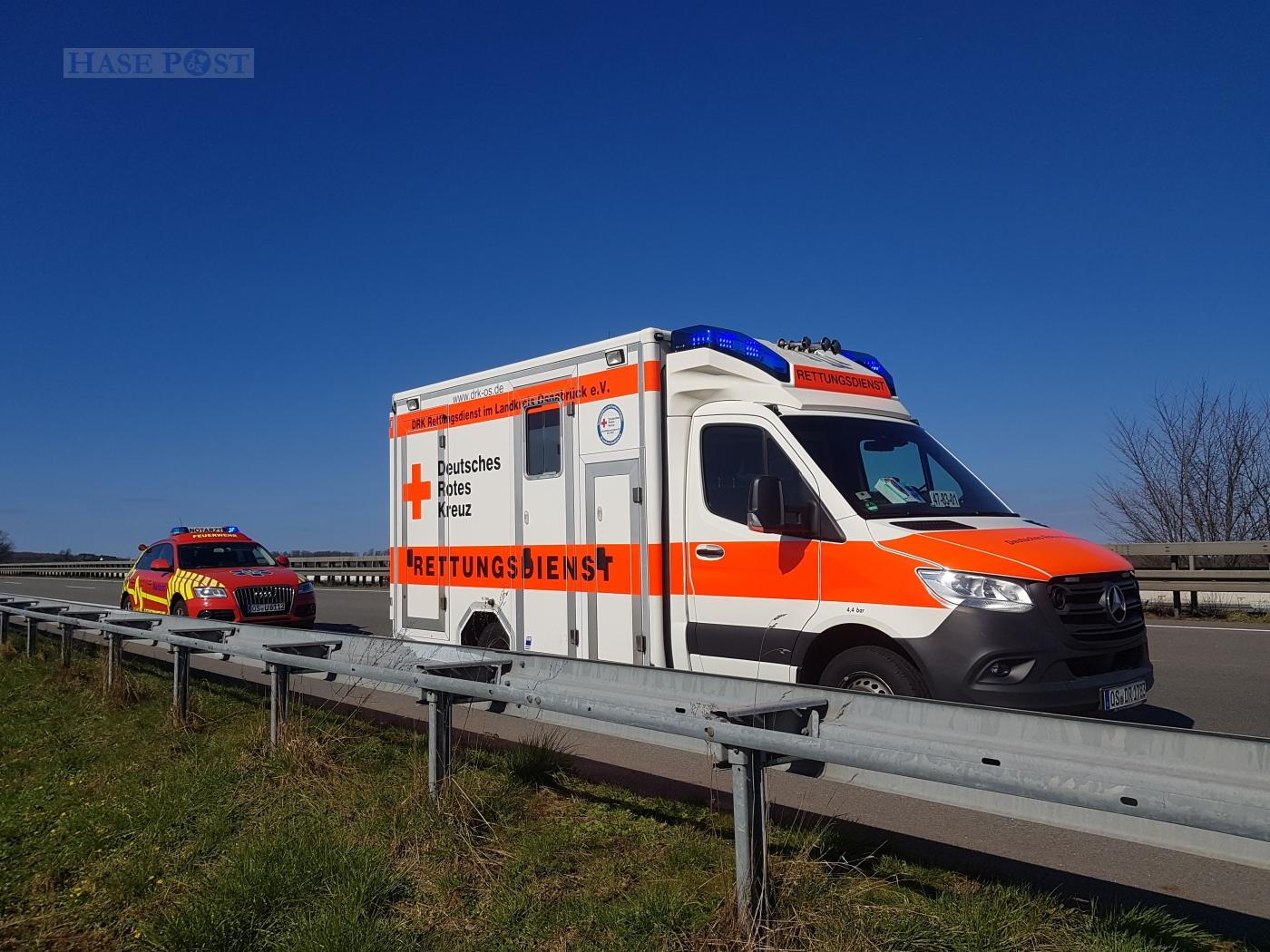 Sekundenschlaf: PKW-Fahrerin bei Unfall auf der Autobahn A30 verletzt