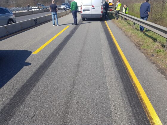 Autobahn A1 nach Unfallkette gesperrt