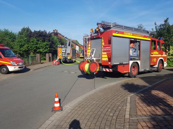 Feuer: Dachstuhl brennt in Osnabrück-Weststadt