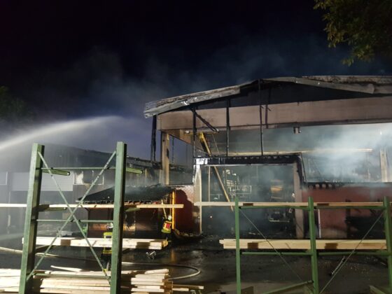 Raub der Flammen: Sägewerk bei zweitem Feuer zerstört
