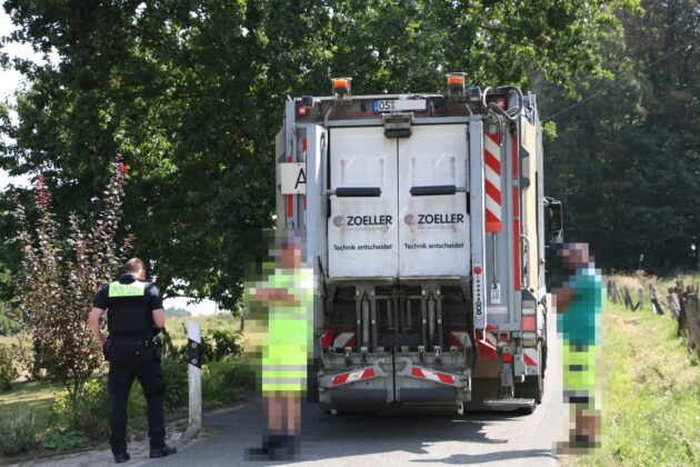 Radfahrerin bei Zusammenstoß mit LKW in Hagen a.T.W. verletzt