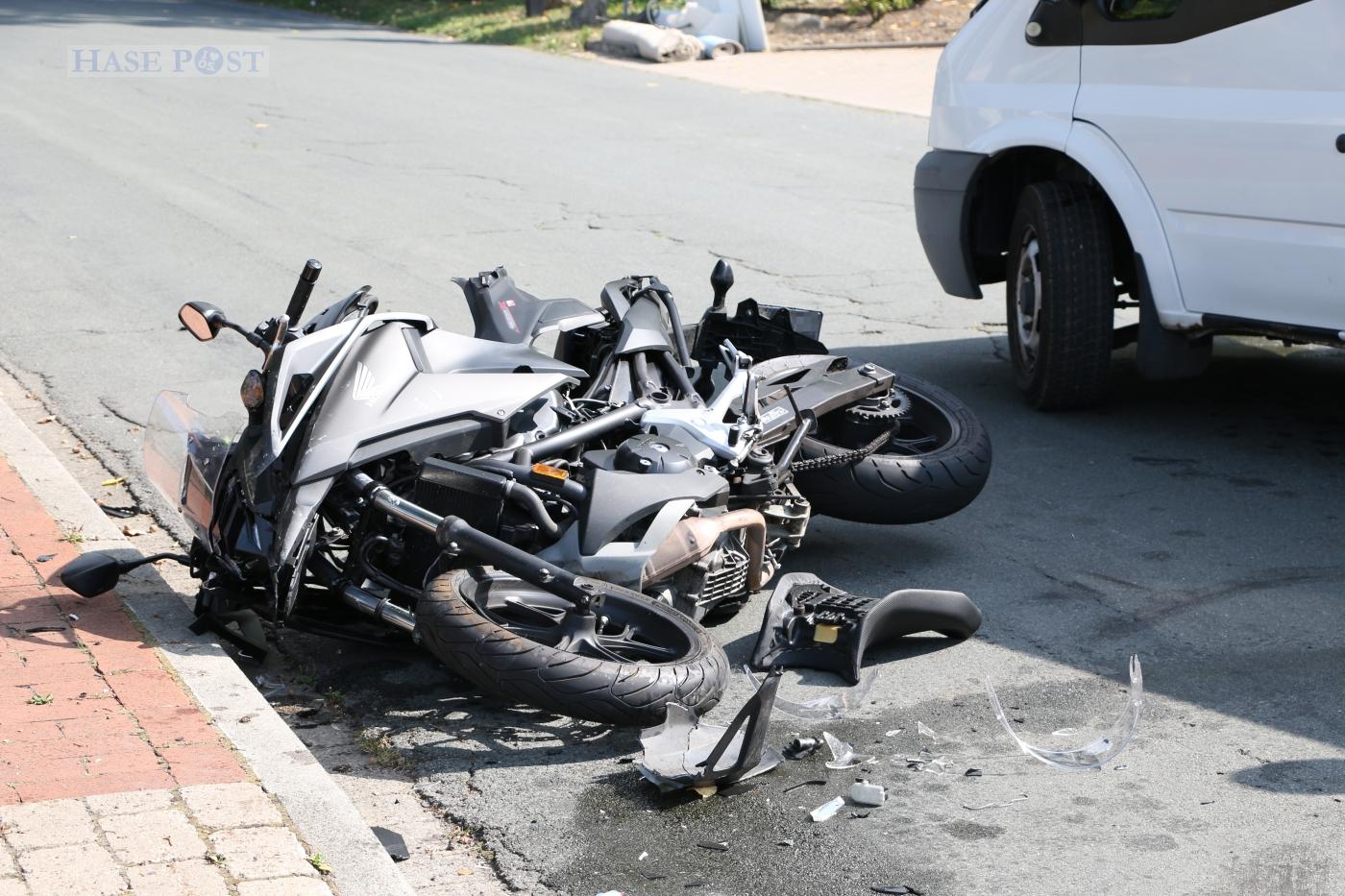 Schwer verletzt - Kleintransporter erfasst Motorrad in Georgsmarienhütte