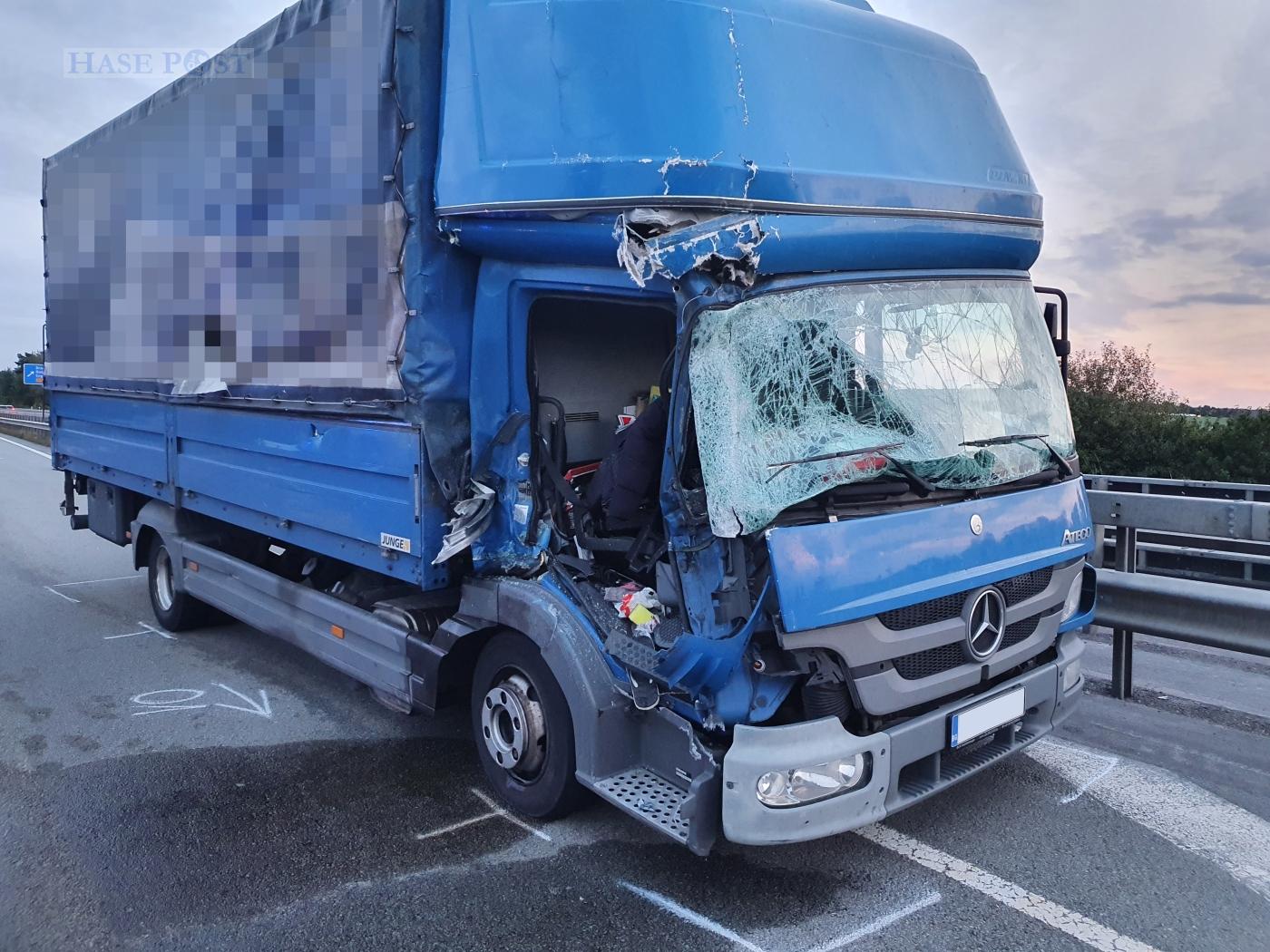 Unfall auf der Autobahn A1 – eine Person schwer, eventuell lebensgefährlich, verletzt