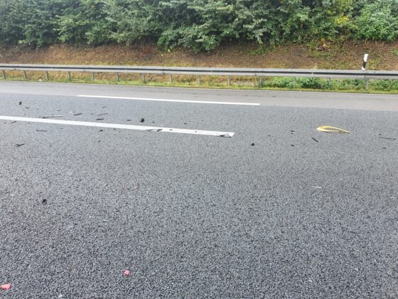 Unfälle bei Spurwechseln auf Autobahn A30 und Bundesstraße B68