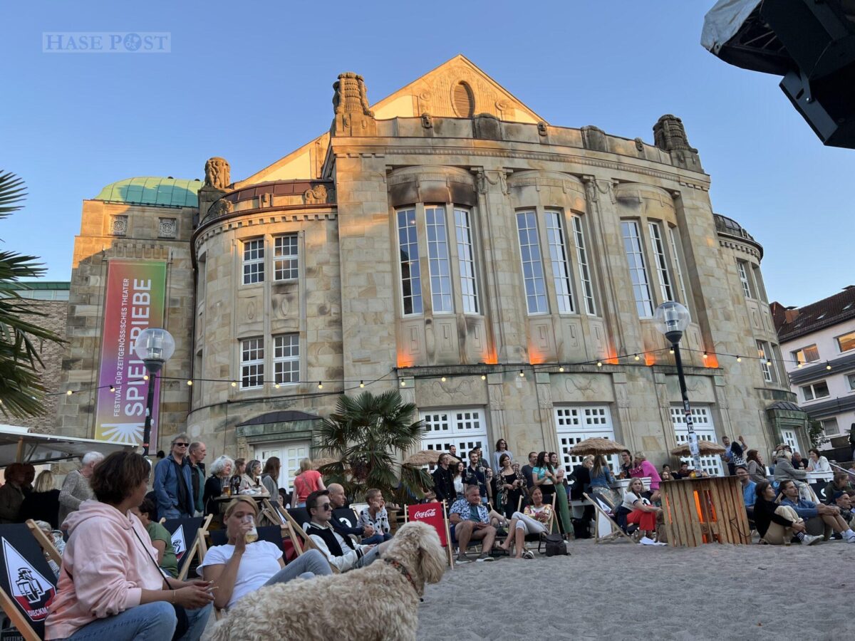 Der Theater Beach begeisterte wie hier im Jahr 2022 etliche Osnabrückerinnen und Osnabrücker. / Foto: Theater Osnabrück