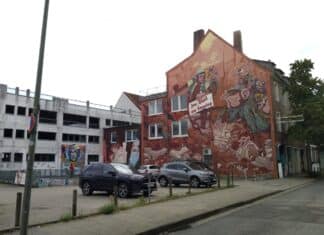 Kunstwerk von den Künstlern Cone The Weird und Rookie am Gebäude der ehemaligen Osnabrücker Sonntagszeitung / Foto: Tischer