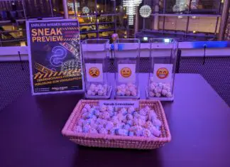 Sneak-Test: Lohnt sich „Was dein Herz dir sagt – Adieu ihr Idioten!“? Mit Popcorn gaben die Sneaker ihre Bewertung zu "Was dein Herz dir sagt - Adieu ihr Idioten!" ab. / Foto: Hall of Fame
