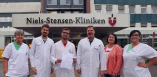 Das Team der Fuß- und Sprunggelenkchirurgie am Marienhospital Osnabrück freut sich über die Auszeichnung. / Foto: Niels-Stensen-Kliniken / Schäfer