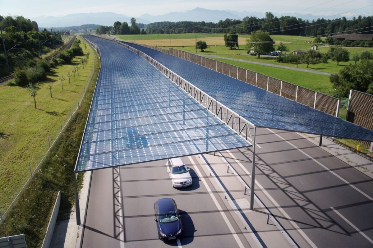 Visualisierung einer Straßenüberdachung mit Photovoltaik. / Foto: Fraunhofer ISE Projekt PV-Süd