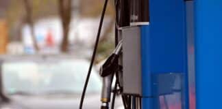 Benzin etwas günstiger – Dieselpreis stagniert