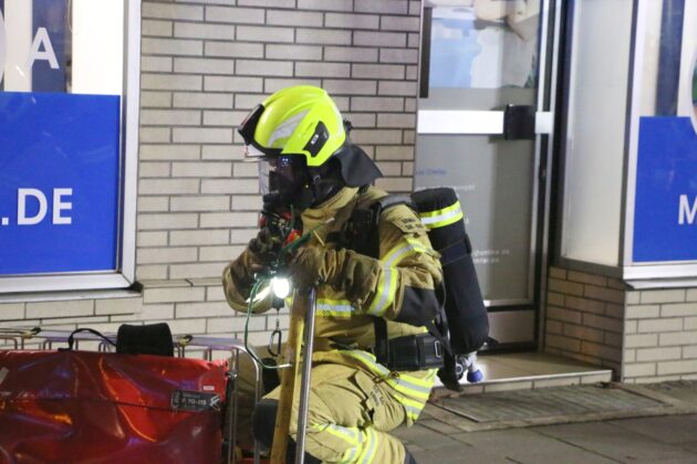 Ein Verletzter bei Zimmerbrand in Osnabrück
